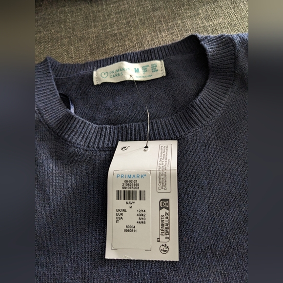 Shirt - Picture 4 of 5